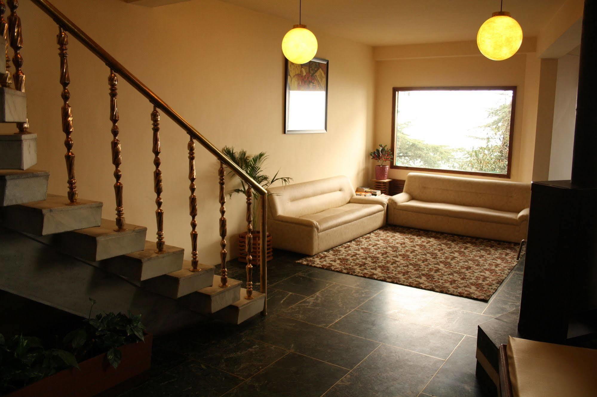 Honeymoon Inn Shimla Zewnętrze zdjęcie
