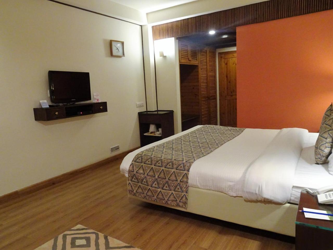 Honeymoon Inn Shimla Zewnętrze zdjęcie
